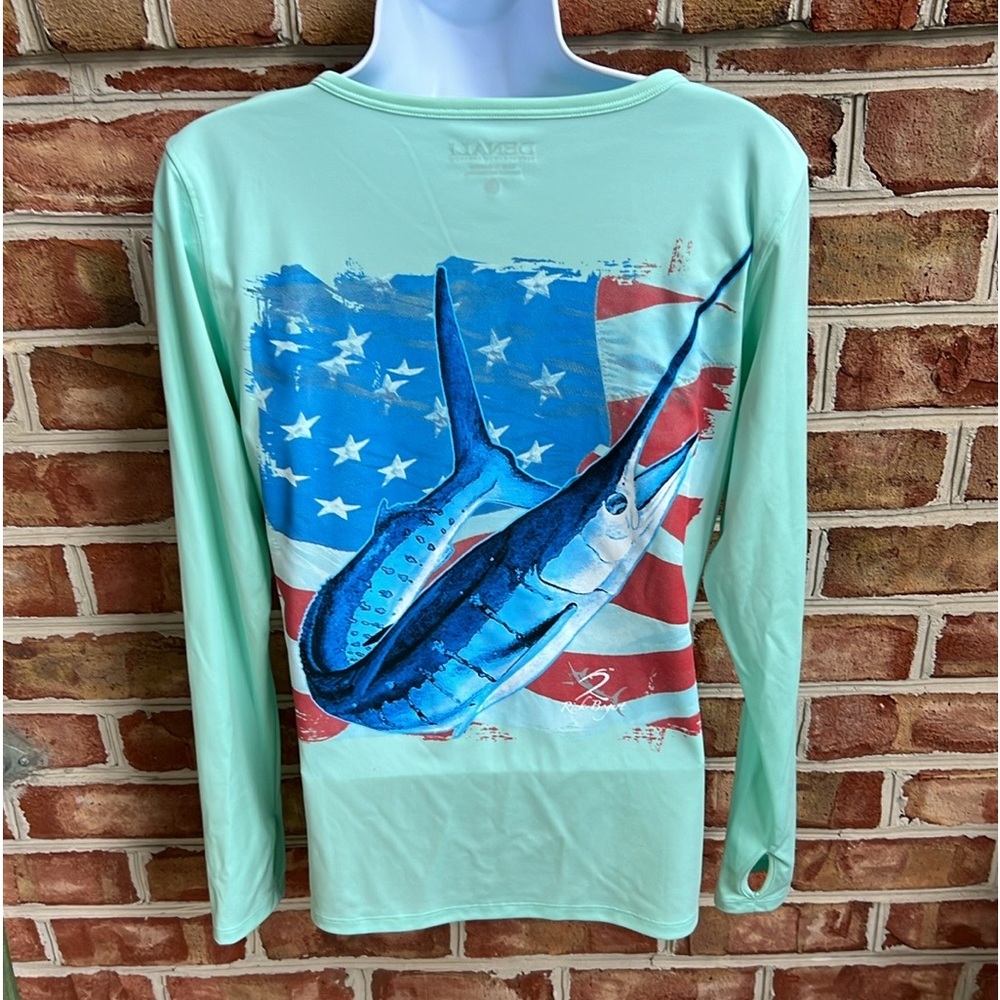 Denali Rick Bogert white Marlin open ladies long sleeve performance type shirt